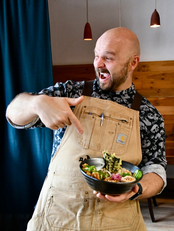 Dominik — Szef Kuchni KOI Sushi